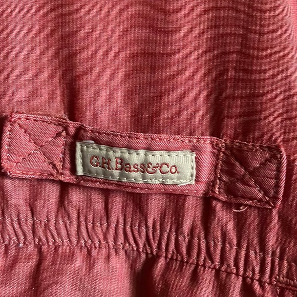 G.H. Bass & Co. Casual Button Down Shirt - Color: Salmon, Size: L - Picture 2 of 8